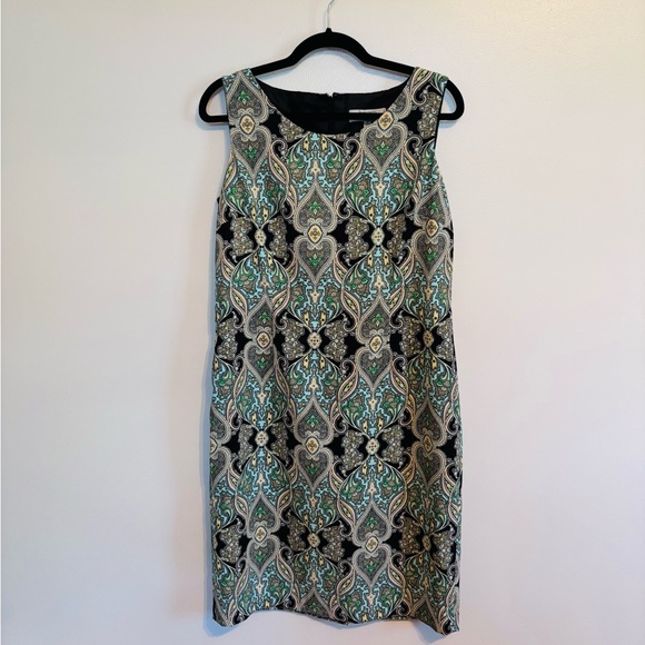 Kasper Dresses & Skirts - Kasper green patterned a line dress with high neck, sleeveless size 10